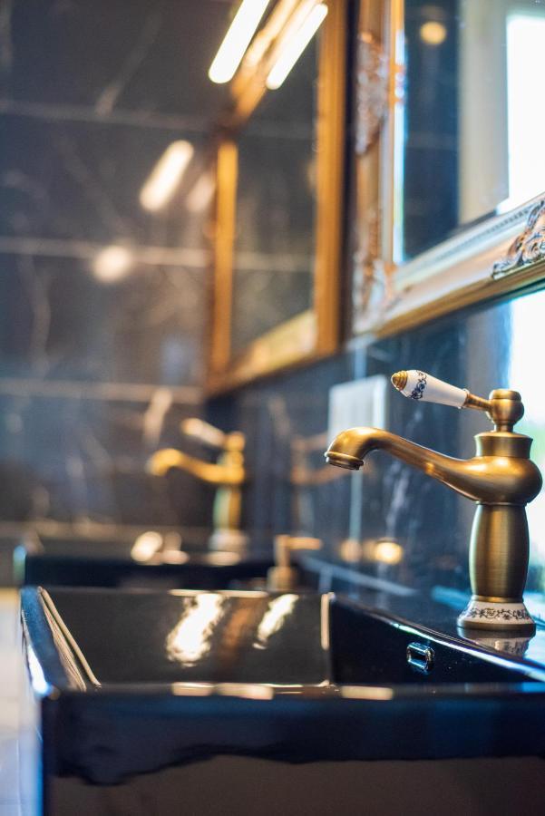 Chambre Merlot avec salle de bain privée Lugon et l’Ile du Carney Exterior foto